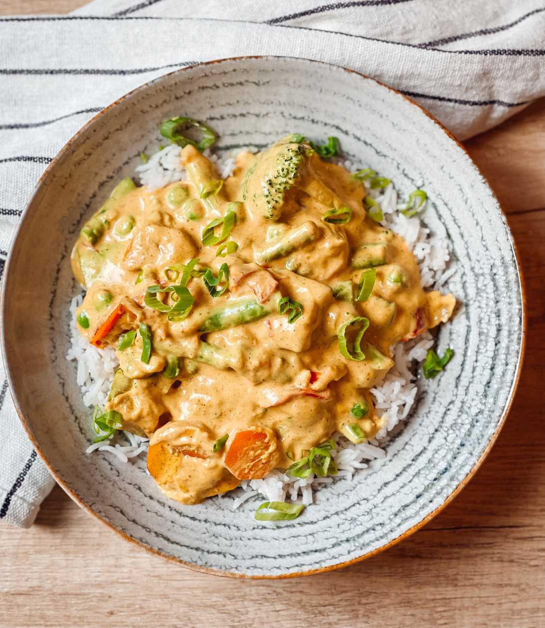 Curry de legume cu lapte de cocos