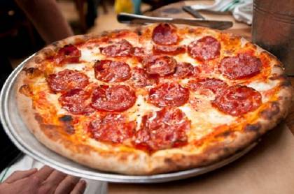 Pizza Salame (Medium)