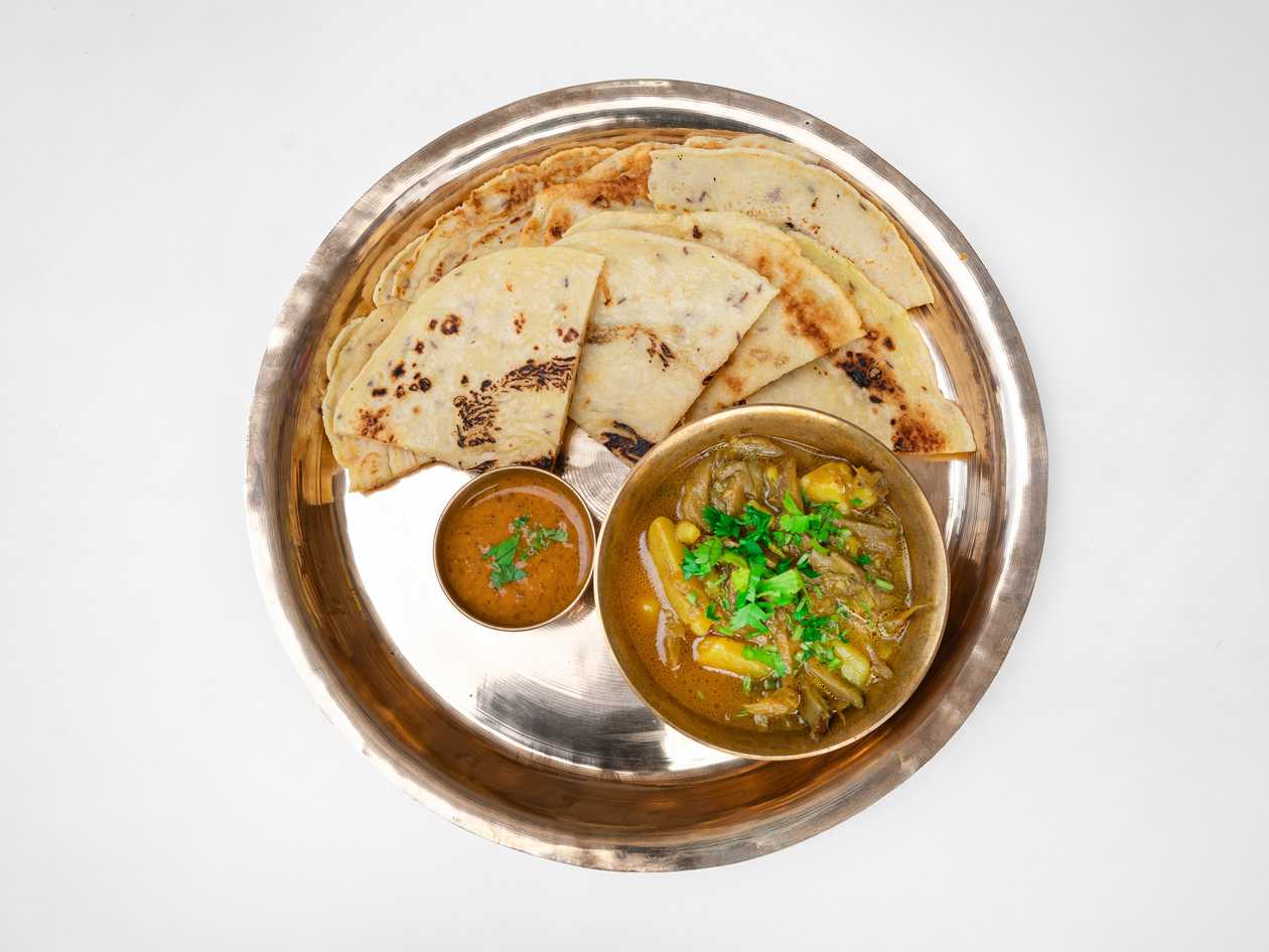 Herbs Roti (Ghee) with Soya Tofu cooked with Himalayan herbs + special tomato aachar