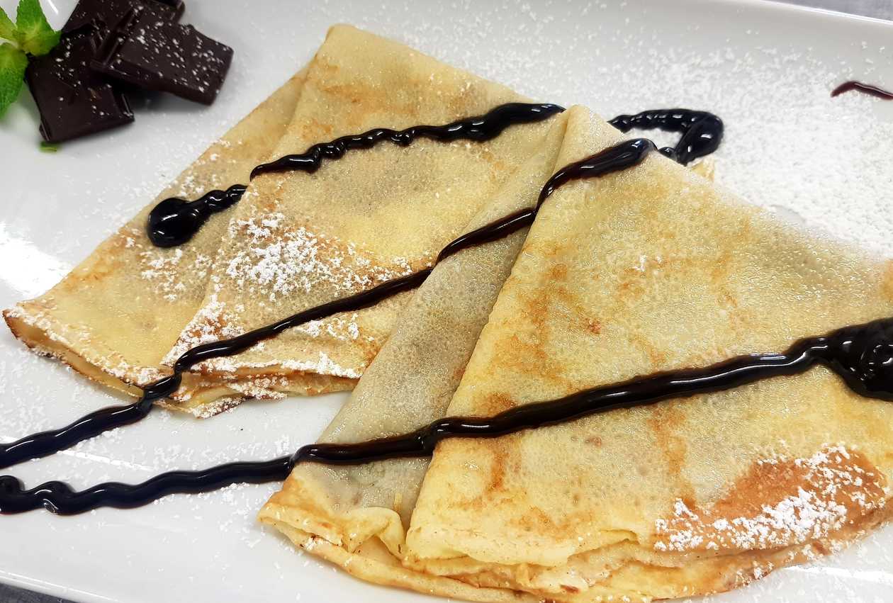 Clatite Cu Ciocolata