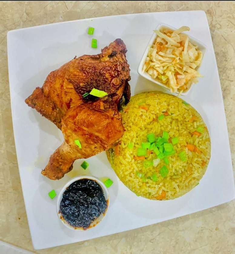 Chicken, fried served with fried rice