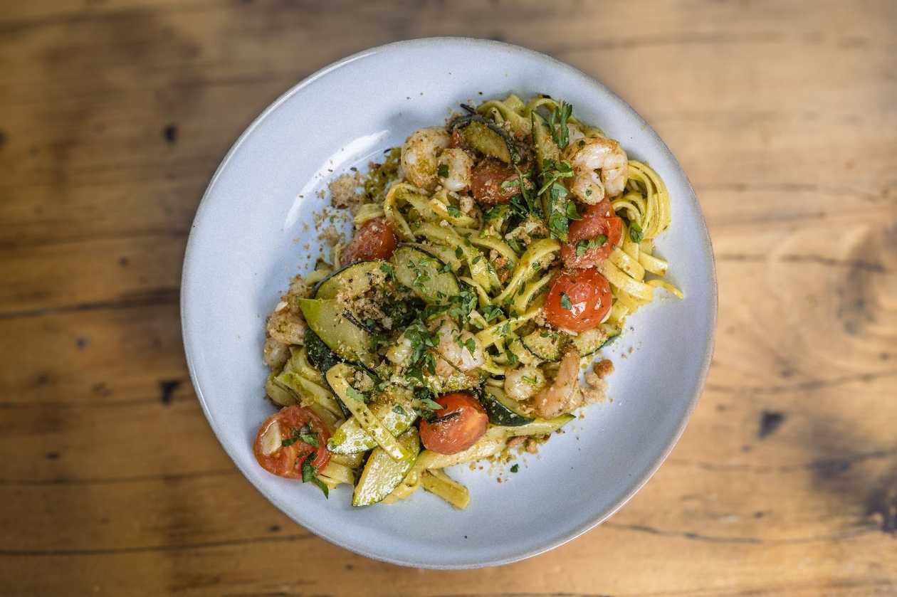 Tagliatelle Scampi e Zucchini