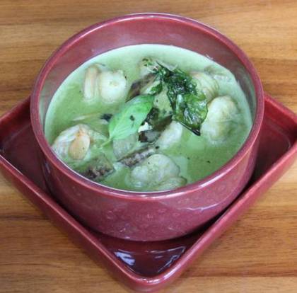 Thai Green Curry With Rice Shrimp