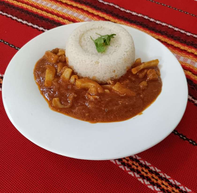 Octopus and shrimps with rice