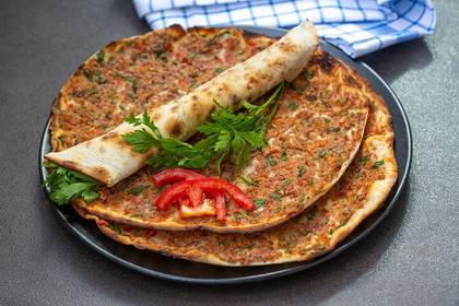 Lahmacun S Masem