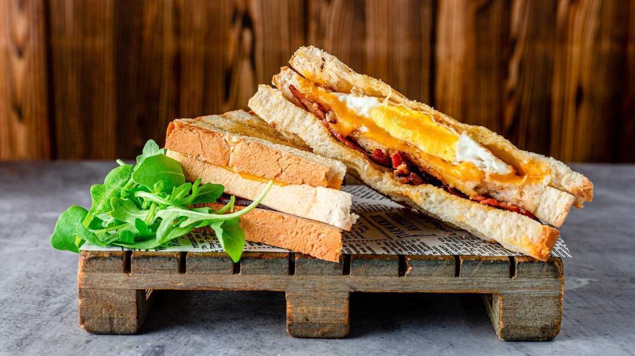 Egg, Bacon & Cheese Triple Toast