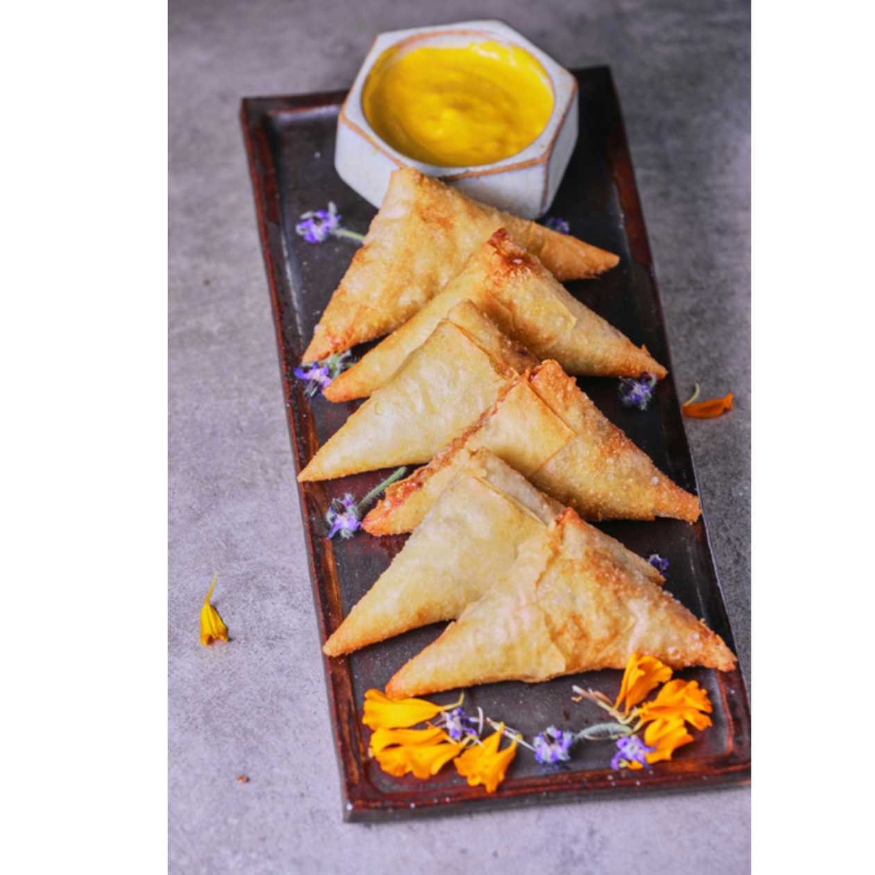 Beef/Chicken Samosas