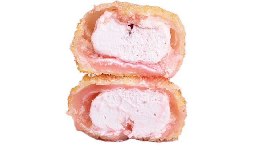 8.Strawberry Mochi Mochi (Ice & Hot)