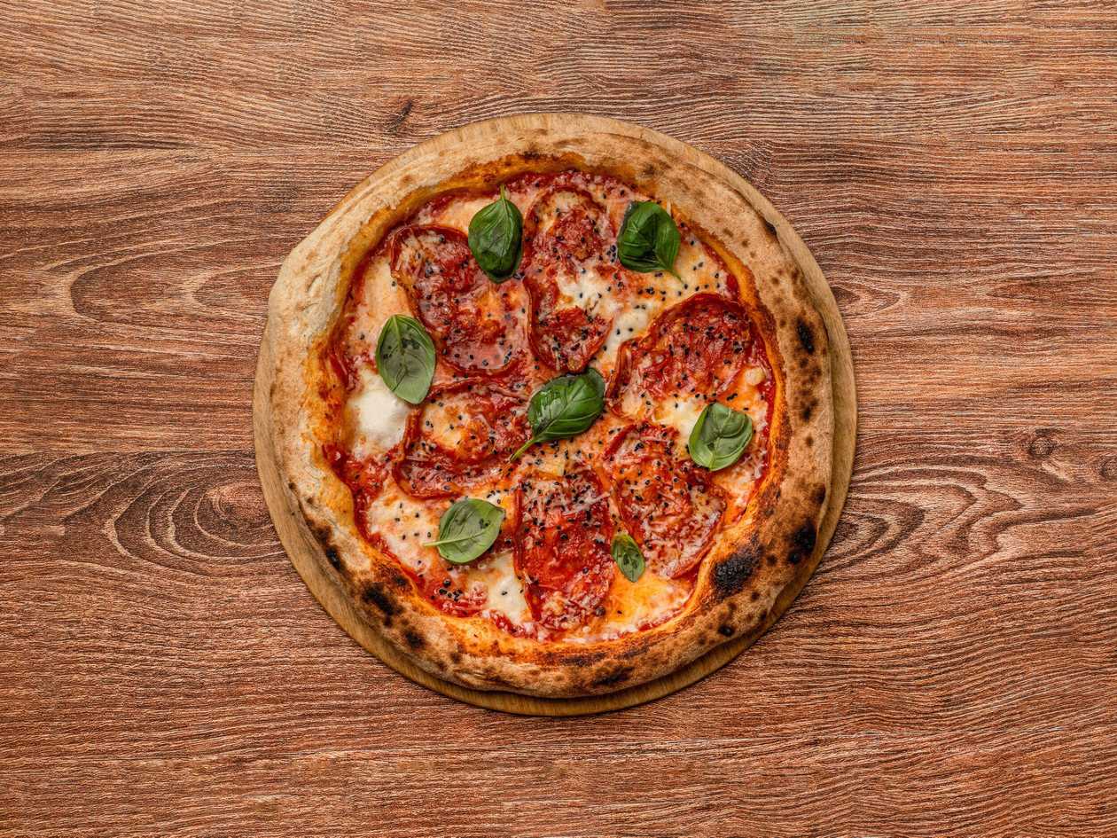 Salame Spianata Pizza