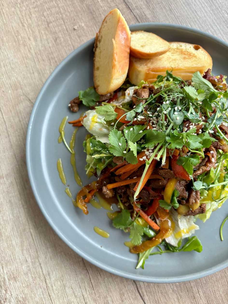 Grilled Beef Salad