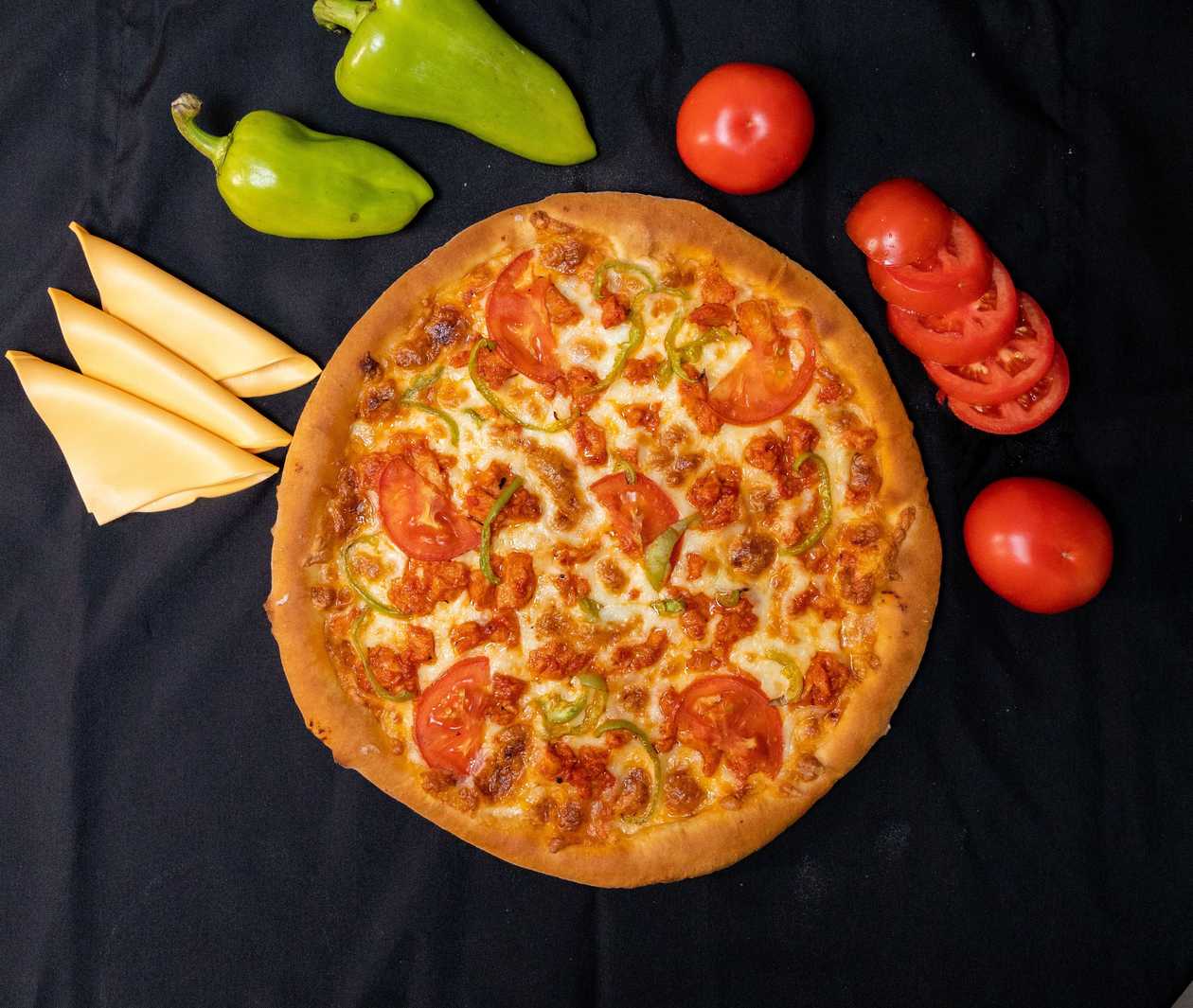 Toyuqlu pizza