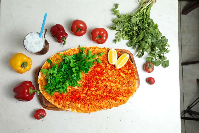 Acılı lahmacun