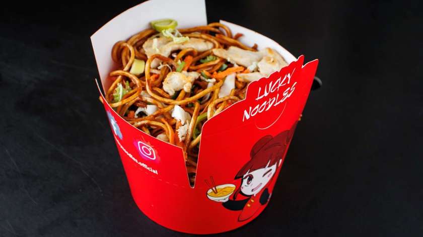 Wheat Noodles with Chicken