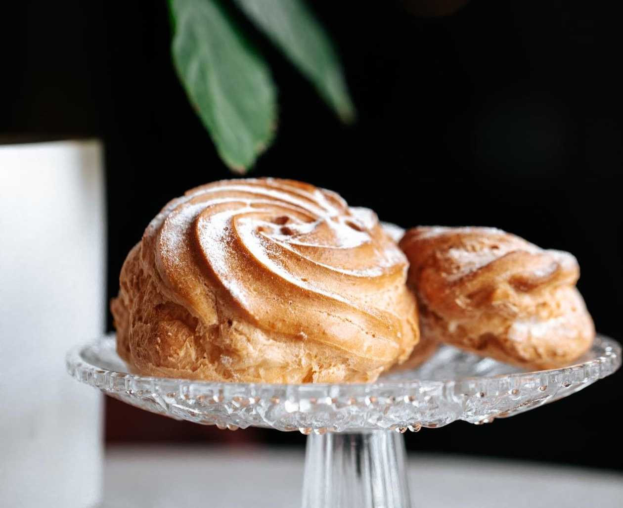 Profiterole with Curd Cream, 100 g