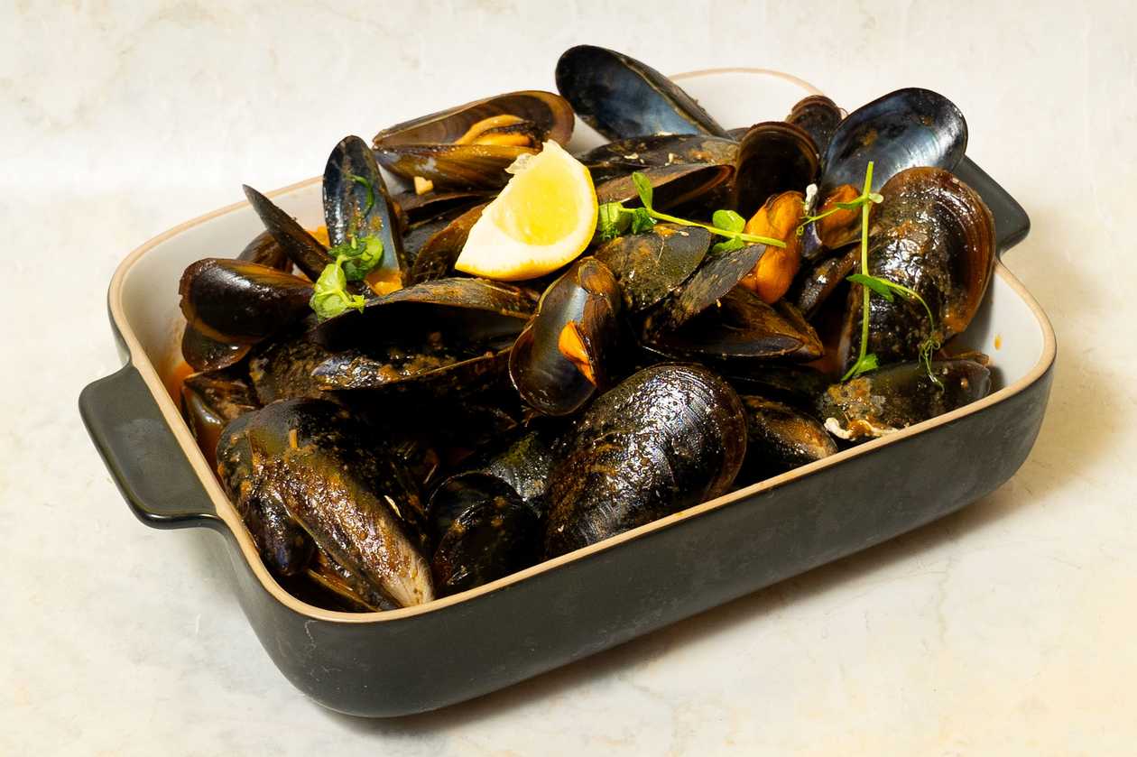 Steam Pot Mussels