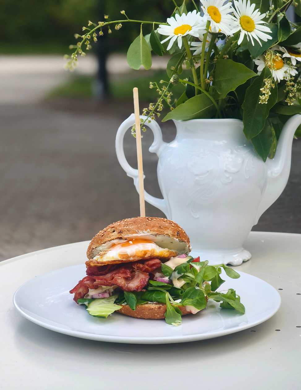 Bagel with Egg