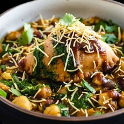 Veg Samosa Chaat