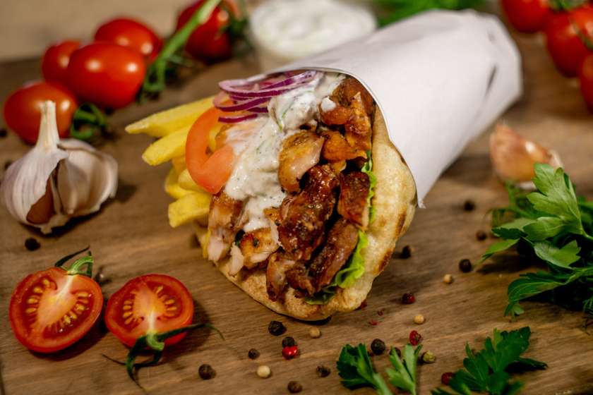 Gyros mixt pui-vita farfurie 500 Gr.