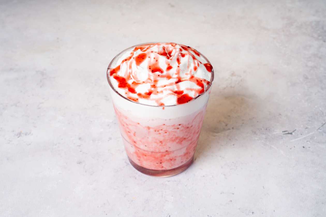 Strawberry & Cream Frappe