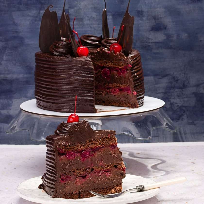 Ma Cherry Cake