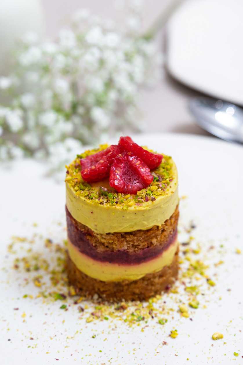 Raspberry Pistachio (îndulcit natural)