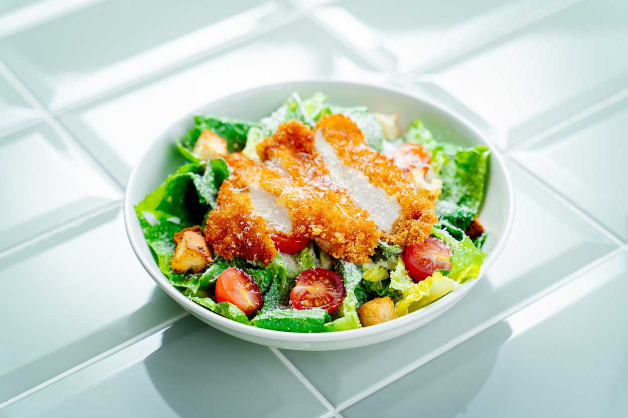 Caesar with crispy chiken