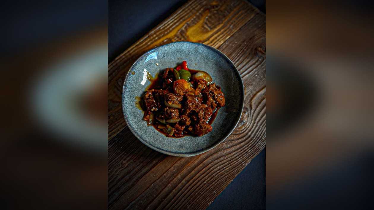 Beef with Black Pepper