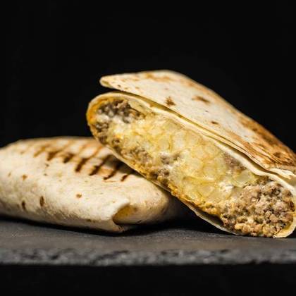 Tacos cu VitÄ (430g) Cartofi 100g Bautura