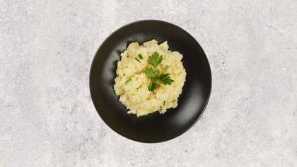 Mashed potatoes with onions