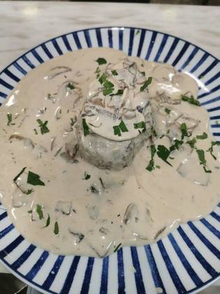 Loin (Filet Mignon) with Mushroom Sauce