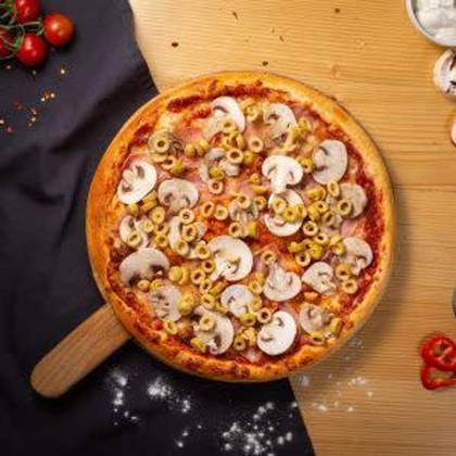 Prosciutto Funghi Pizza