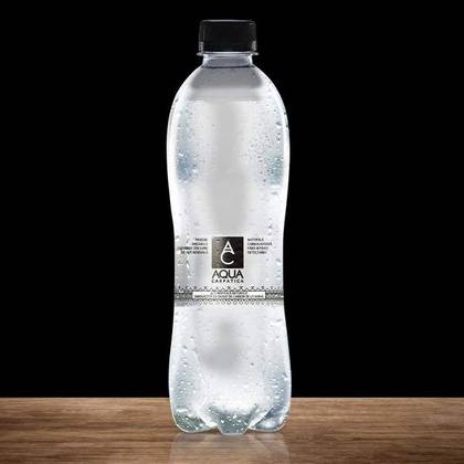 Aqua Mineral Water