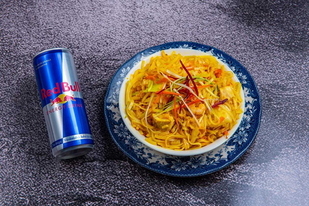 Singapore Noodle + Red Bull