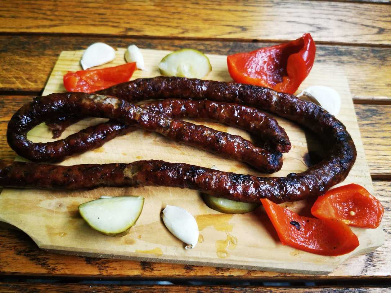 Cârnați de pleșcoi la gratar