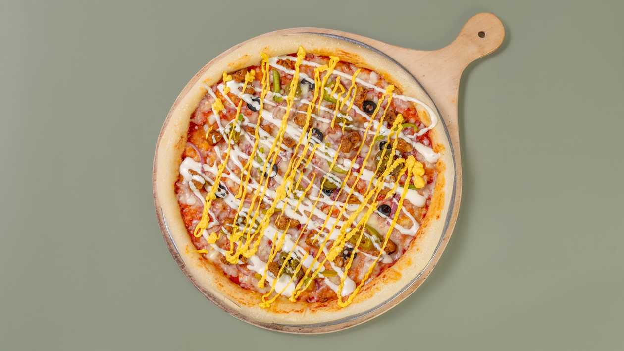 Chicken Cheese Ranch Pizza