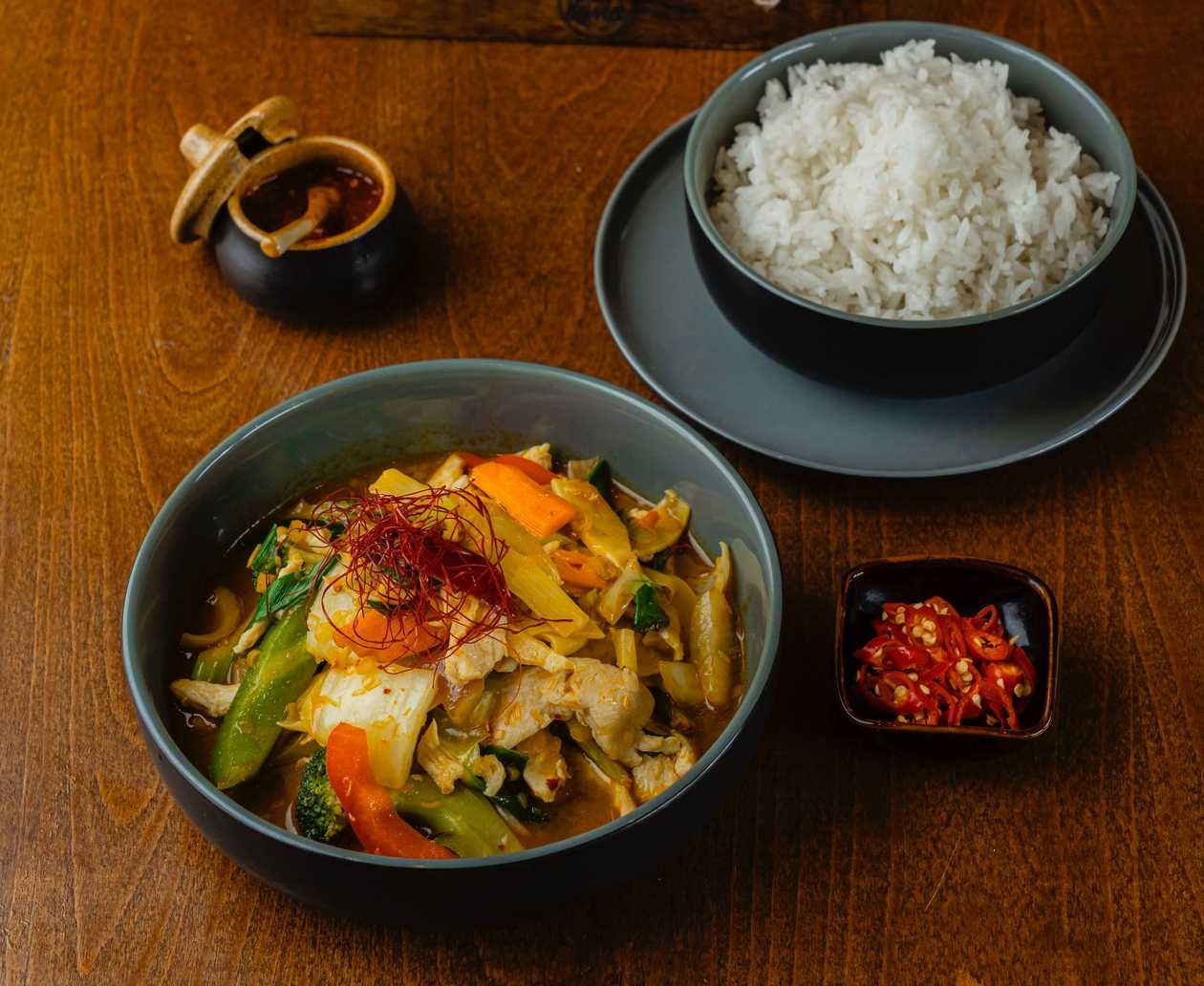 Ga Xao Sa Ot (More Spicy)