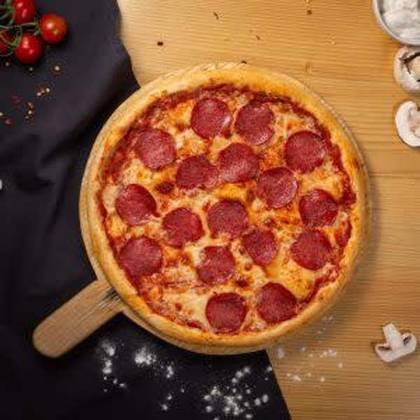 Salami Pizza
