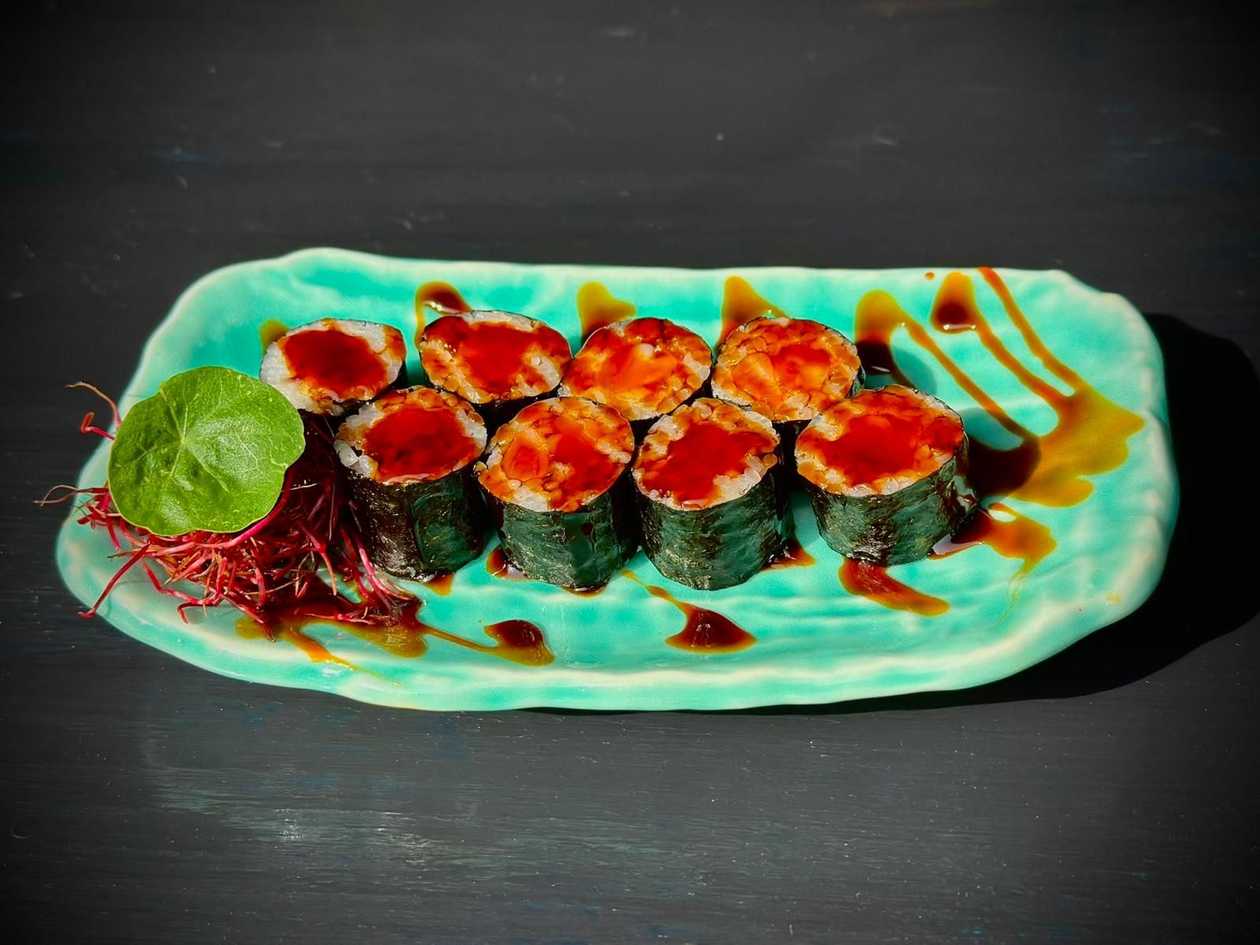 Maki with tempura shrimp