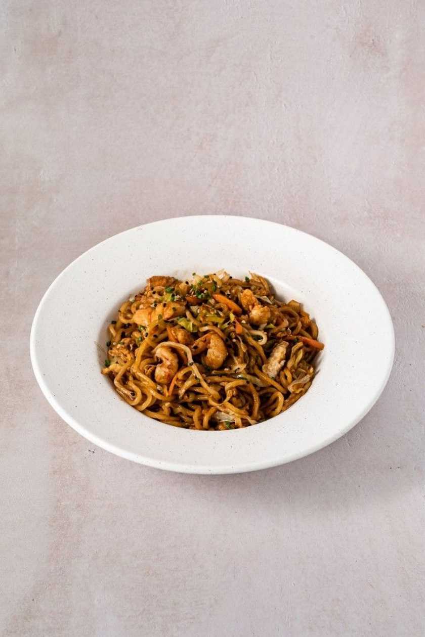 Yakisoba Surf & Turf