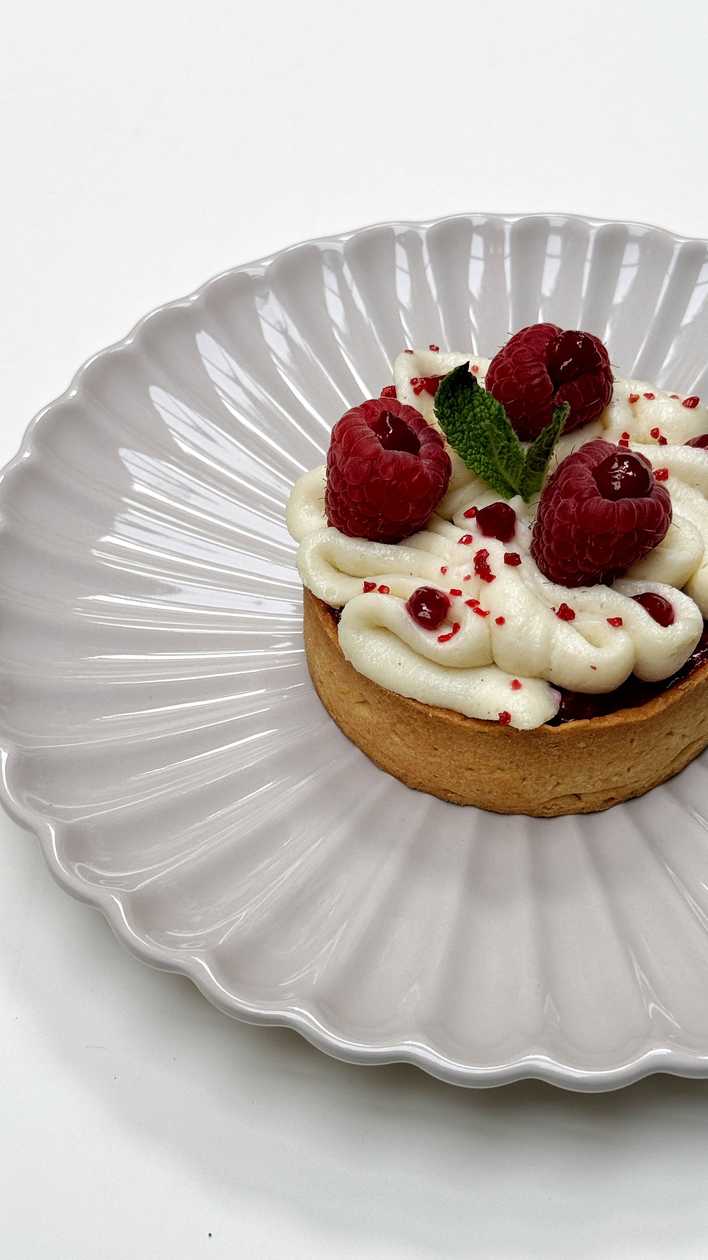 RASPBERRY COCONUT  DELUXETART