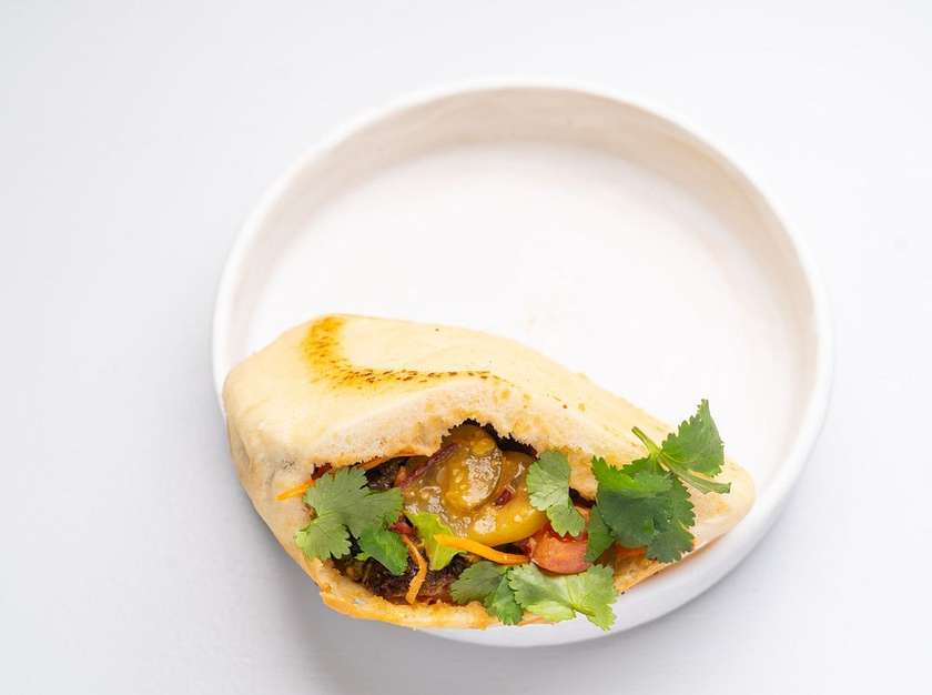 Pita with falafel