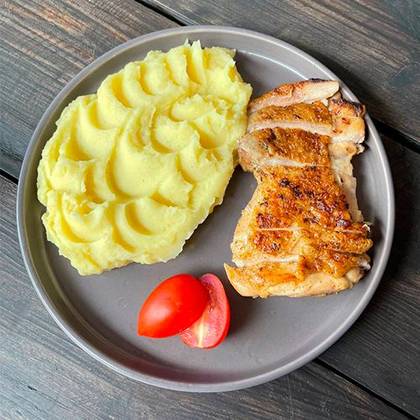 Chicken Thigh with Mashed Potatoes