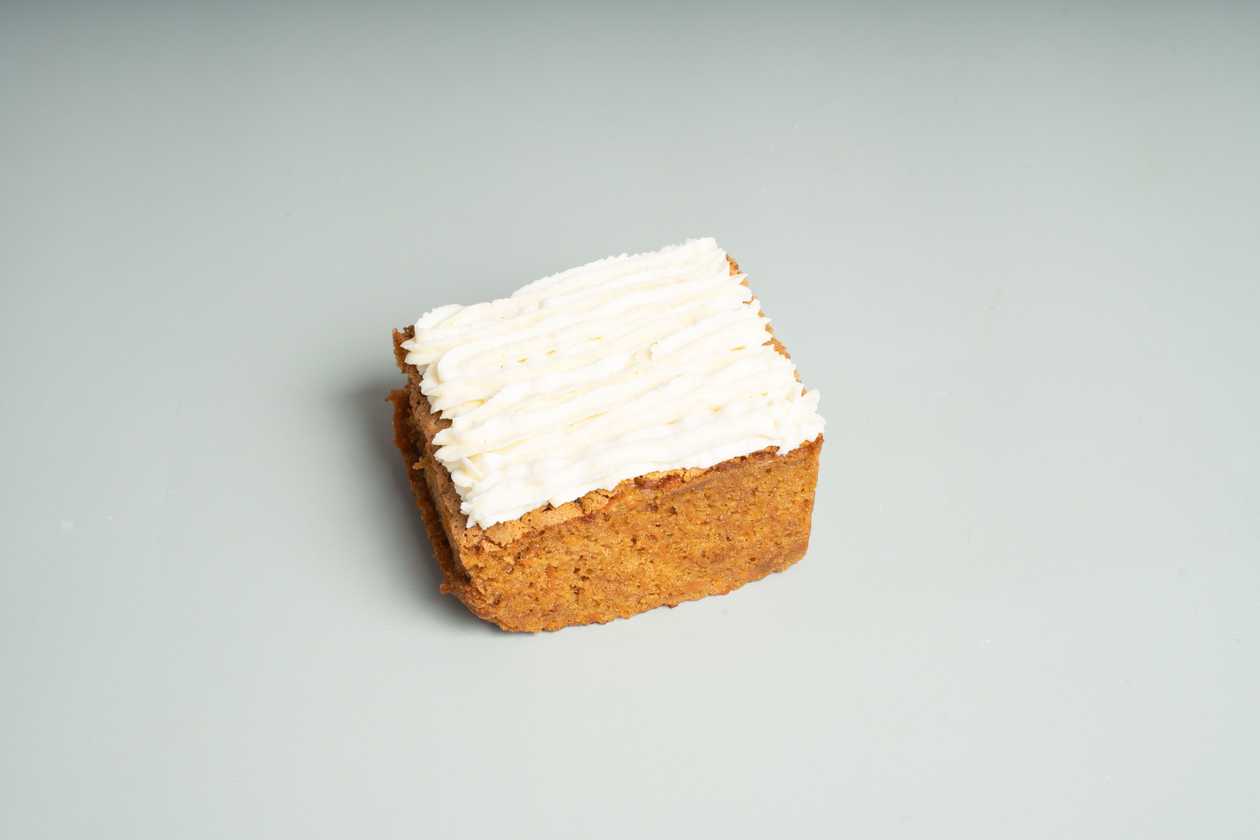 Carrot Cake With Cream