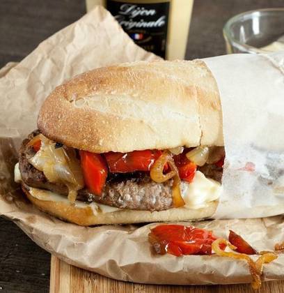 Sandwich Mușcă și pleacă