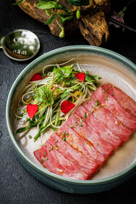 САШИМІ ТУНЕЦЬ (110г)