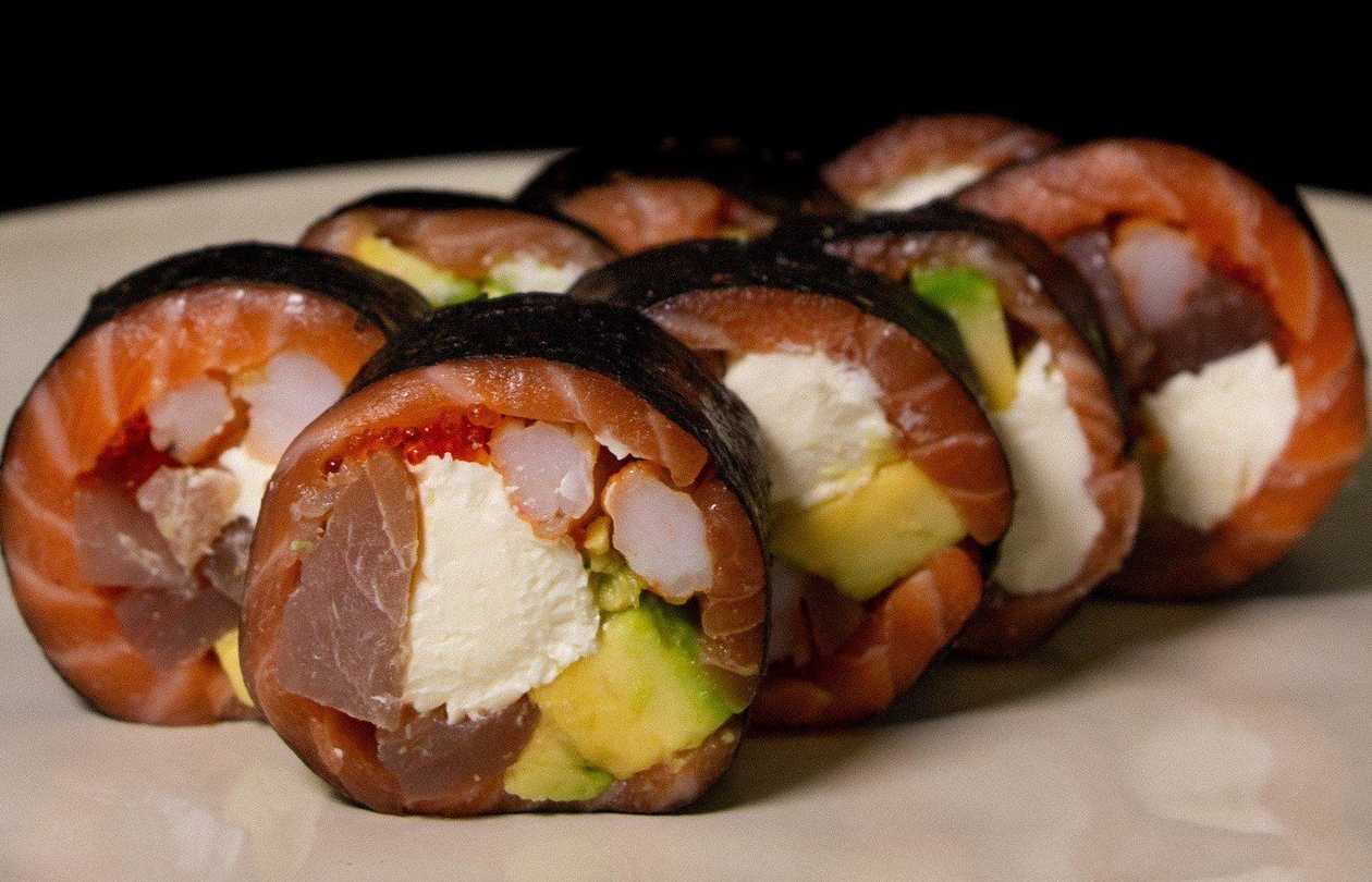 Special Mixed Fish Roll