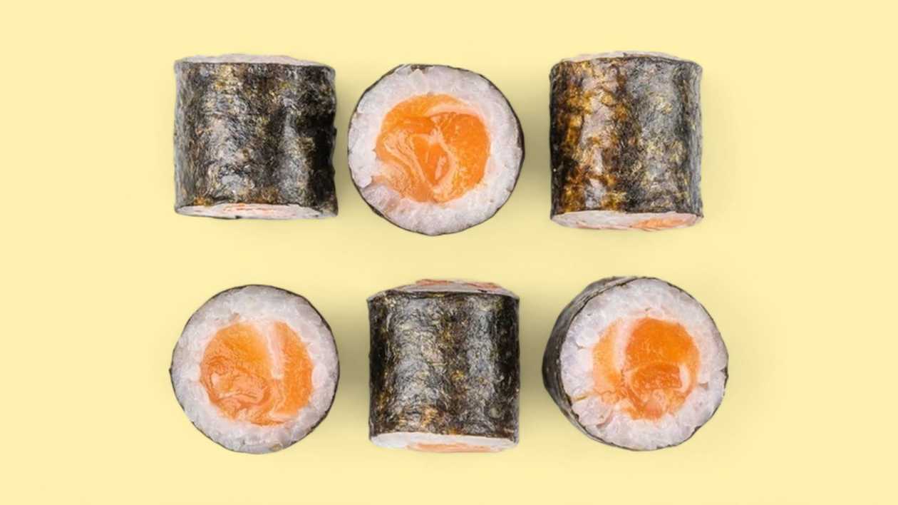 Salmon Maki