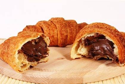 Croissant with Nutella