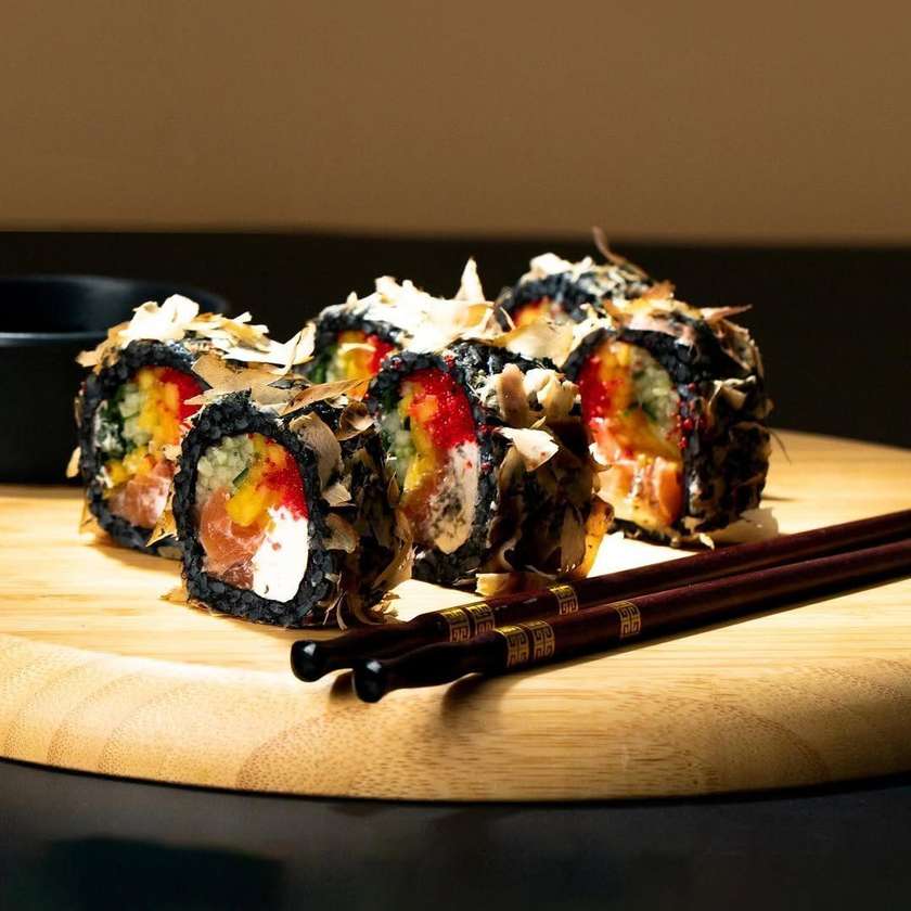 Black Bonito Roll