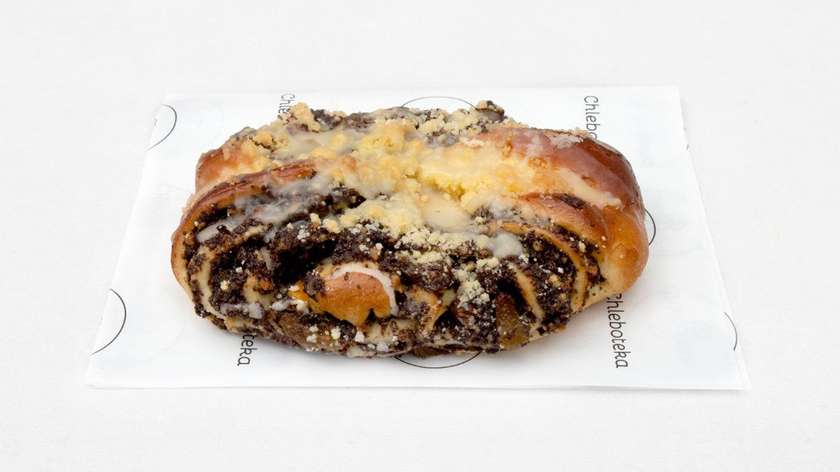 rolls with poppyseed